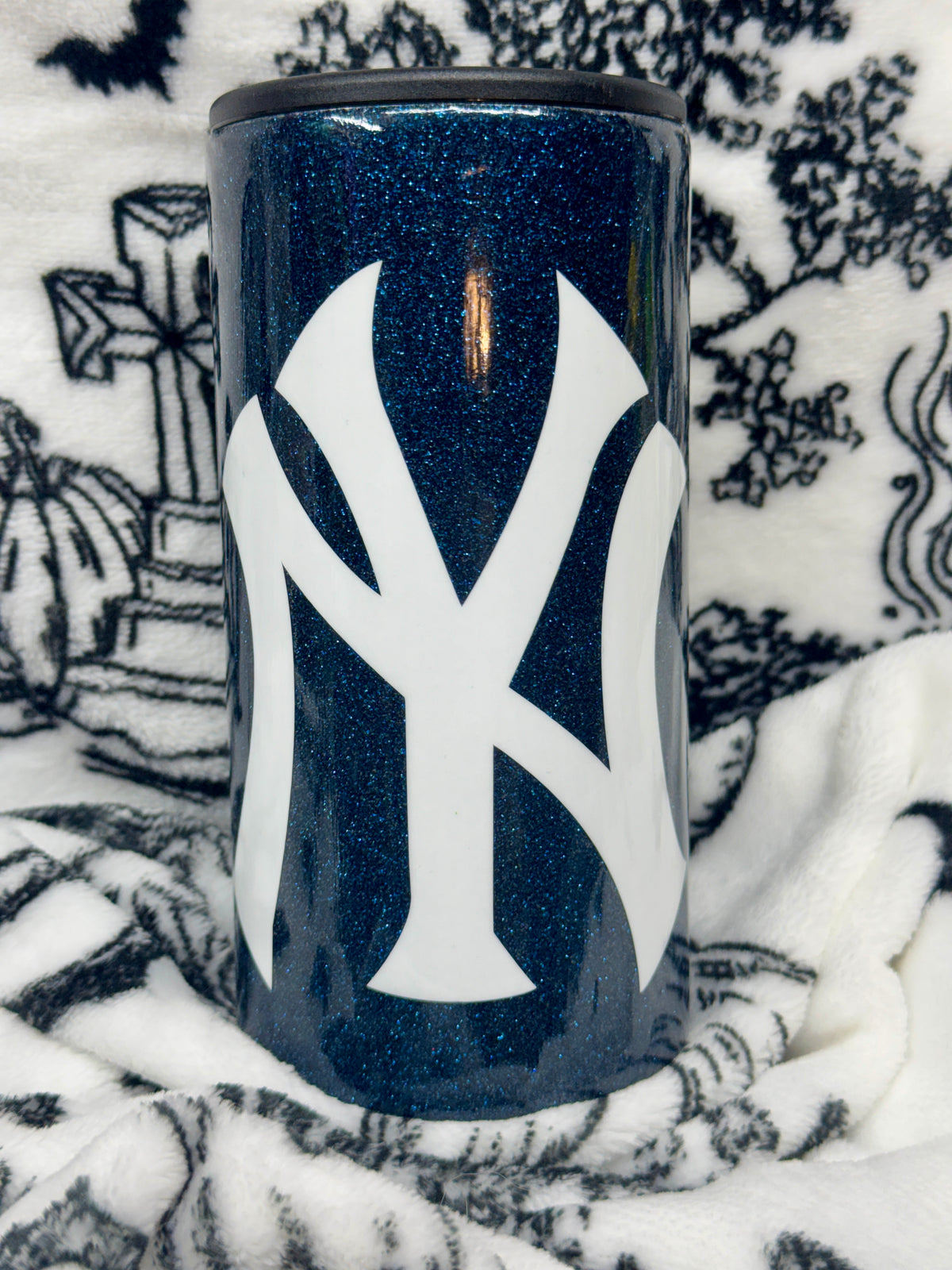 Sports team slim koozie